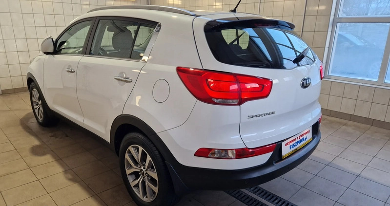 Kia Sportage cena 67900 przebieg: 114000, rok produkcji 2016 z Wieleń małe 667